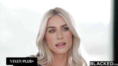 Savvy Suxx a Dakota Lyn a ich divoká jazda na jednom obrovskom čiernom penise