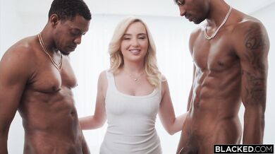 Lexi Lore a jej divoká jazda na house párty