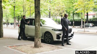 Sexy Ashby Winter a jej nenažraná premiéra