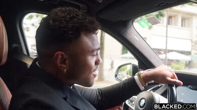 Sexy Ashby Winter a jej nenažraná premiéra