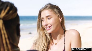 Lily Phillips a jej drsný debut, kde si podala masívneho čierneho čuráka