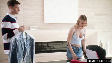 Výprask a dominancia od šéfa s obrovským čiernym penisom
