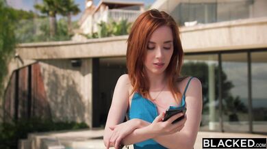 Lottie Magne a Lolly Small v divokej jazde s dvomi masívnymi čiernymi penismi