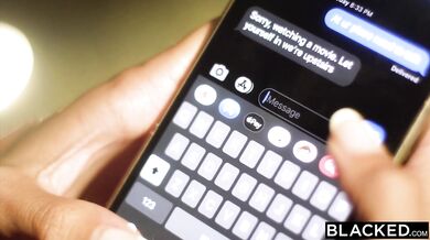 Spoločne si podali obrovský čierny penis