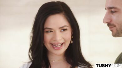 Scarlett Alexis a jej nespútaná jazda s dvomi čiernymi mackami naraz