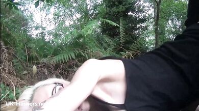 Simona si užíva poriadny nárez na čerstvom vzduchu