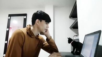 Mladí nadržanci a ich prvé home video