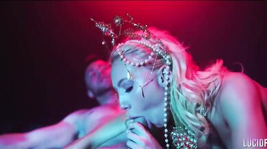 Ivy Wolfe a jej zmyselný nárez