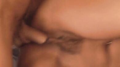 Šukačka s Lacey DuValle