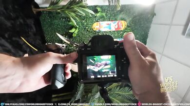 Luna Legend polyká masívny penis