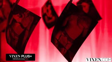 Mrdanie plné vášne zakončené náložou mrdky pre túto nažhavenú mačku