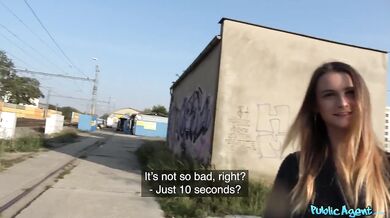 Parádne mrdanie na verejnosti