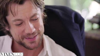 Lana Rhoades v akcii so svojím nadriadeným