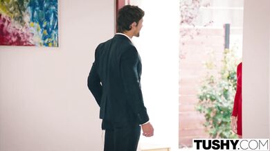 Lana Rhoades a jej prvý DP nárez s dvoma penismi naraz