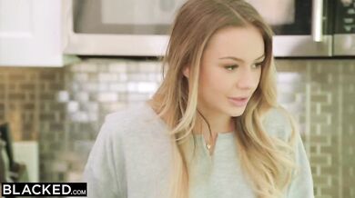 Ponechal ju napospas svojmu silnému čiernemu spolubývajúcemu