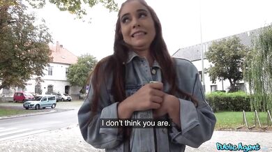 Ako si táto sexy kópia hviezdy užila náhodný sex s neznámym týpkom