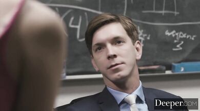 Nadržaná Alexa Grace si podmanila svojho obľúbeného učiteľa