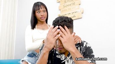 Najskôr hlboké hrdlo s mackom, potom poriadna jazda na koníka