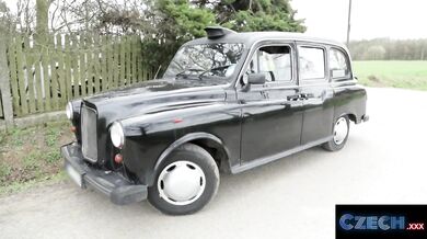 Ako si nadržaná mladá Češka užila drsný mrd s fešným krajanom