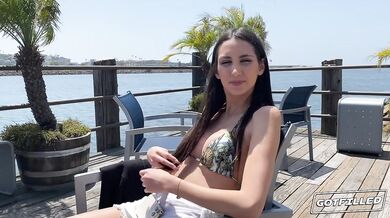 Natalia Nix si užila horúci sex s neznámym týpkom priamo z pláže