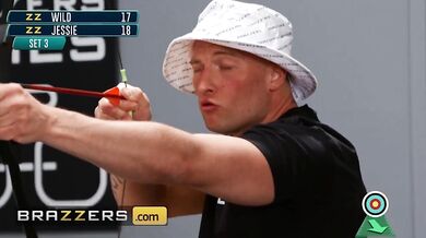 Sarah Jessie sabotuje natáčanie a radšej si nechá poriadne naložiť do hnedky od Zaca Wilda