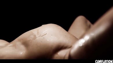 Veronica Leal dostala tvrdo do kundy a potom ju mala plnú mrdky