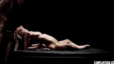 Veronica Leal dostala tvrdo do kundy a potom ju mala plnú mrdky