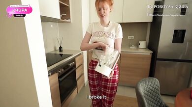 Takto táto mladá mačička dostala nálož od nevlastného otca ako trest