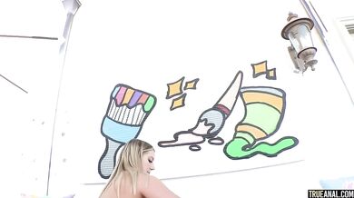 Divoké pichanie do hnedky, pretože chce stále viac