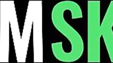 Neskúsená krásavica a jej premiérová šukačka zakončená hlbokým orálom