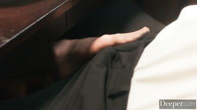 Tajný sex na párty: Yhivi dostala naložené do píče a skončila celá vystriekaná