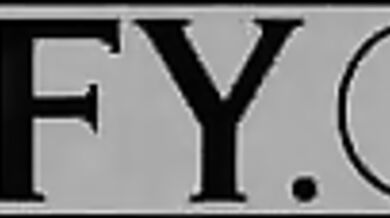 Táto nadržaná blondína má poctivo vymrdané obe dierky a nakoniec sa nechala celá vystriekať