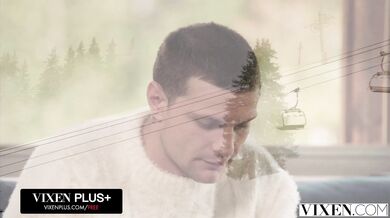 Surové vyšukanie Belly Spark v prírode skončilo totálne zdemolovanou kundou a hromadou mrdky na tráve