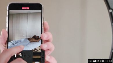 Fit blondínka Lexi Lore si užíva Damionov obrovský čierny nástroj