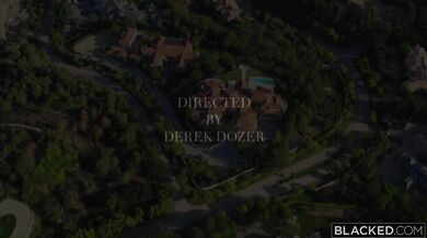 Pozri si ako si tieto vyparádené štetky nechali rozraziť dierky v divokej orgii, kde neostala ani jedna dírka suchá a každá dostala poctivý náklad