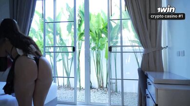 Nárez služobnej priamo na kuchynskej linke