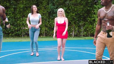 Gabbie Carter a Skylar Vox si nechali poriadne roztiahnuť dierky od masívneho BBC