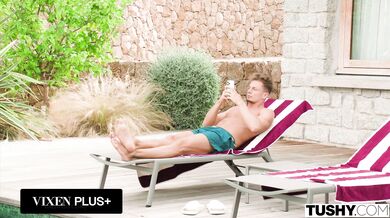 Vanessa Alessia a Agatha Vega vymysleli plán, ako naštvať ex-priateľa, a skončilo to drsným análom