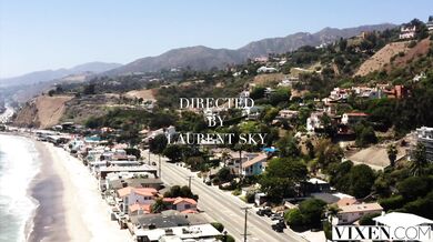 Drsný nášup pre Agathu Vegu zakončený mrdkou v kunde