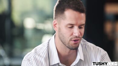 Poriadna análna nakladačka pre zlobivú manželku Ivy Ireland