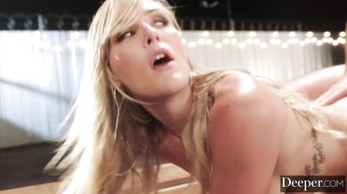 Savvy Suxx a jej neukojiteľná chuť na tvrdú kladu v tomto intenzívnom porne