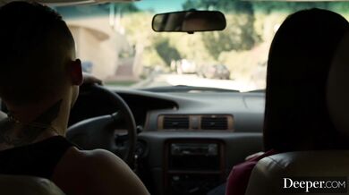 Nadržaná Emily vymenila vernosť za poriadnu kladu a paroháči svojho BF priamo pred ním