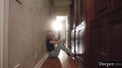 Pozri sa na neuveriteľnú nálož najžhavejších scén Kayden Kross v jednej exkluzívnej kompilácii