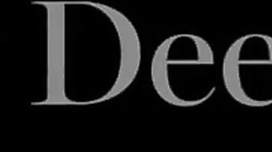 Táto kypravá kráska Scarlett Alexis si vykoledovala pár výchovných rán a potom dostala nálož do dierky