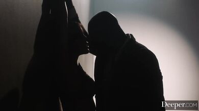 Alina Lopez a jej divoká trojka v putách kde dostala nálož do každej dierky naraz