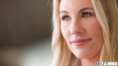 Bunny Madison a jej neukojiteľná túžba po anále, ktorá končí drsným mrdaním do zadku