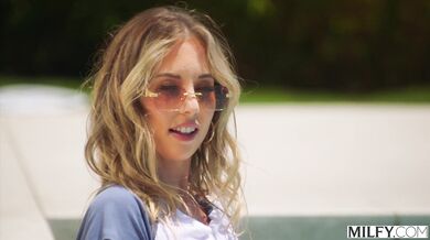 Millie Morgan a jej nezabudnuteľná jazda, kedy ju dvaja urastení černosi neúprosne pumpujú v každej dierke