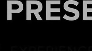 Sandy Love a jej neukojiteľná túžba po černošskej klade, ktorú ukojil urastený plavčík pri bazéne