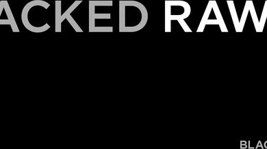 Ashby Winter a Lily Blossom milujú kontrast svojej svetlej kože a masívneho čierneho macka