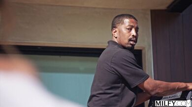 Melissa Stratton a jej neuveriteľná double team jazda kde si užíva hlboké prirazy od dvoch čiernych žrebcov